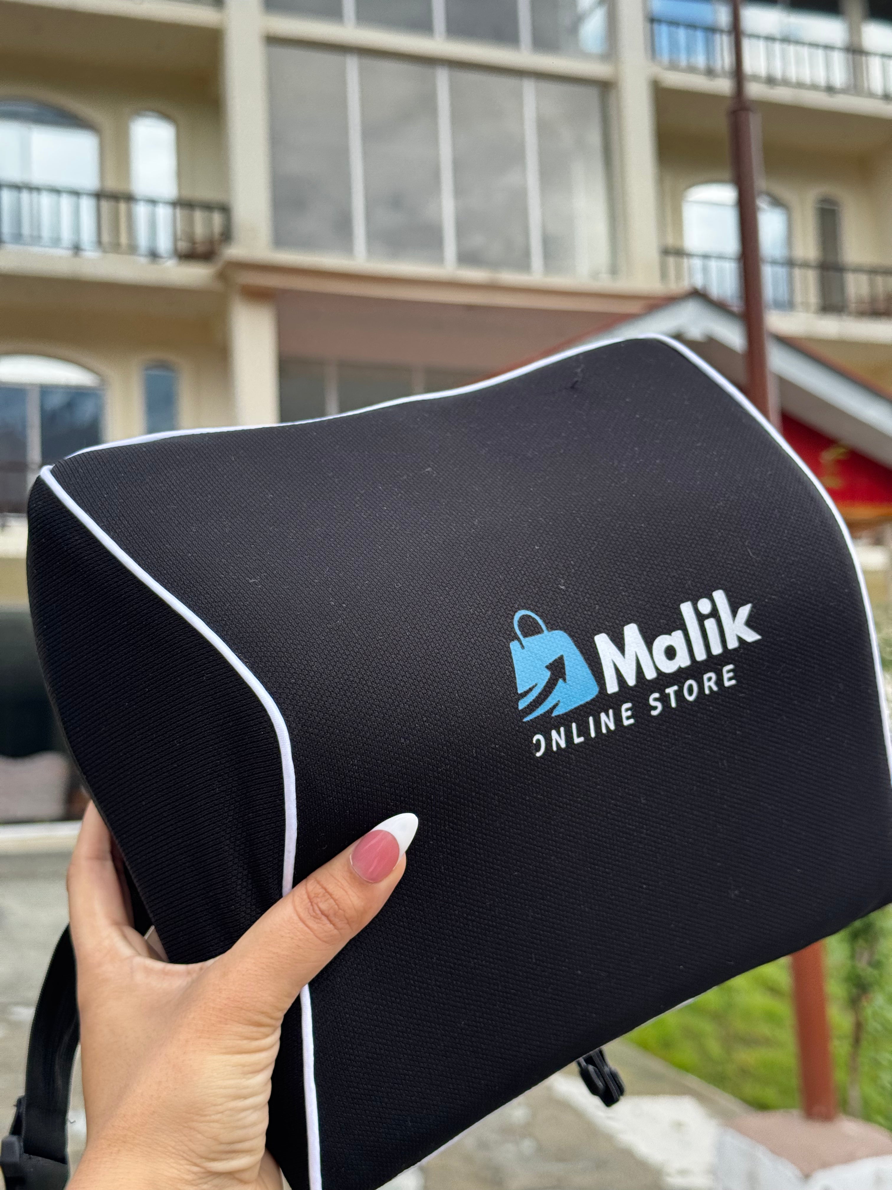MALIK PREMIUM HEADREST