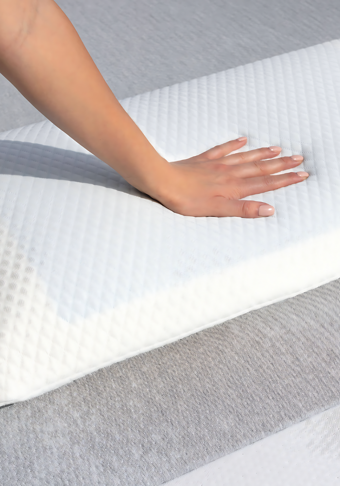 Malik Memory Gel Pillow
